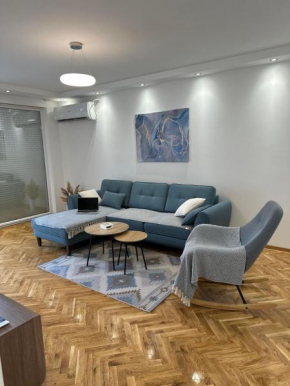 Apartman 8